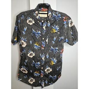 Urban Pipeline Max Flex Hawaiian Shirt Mens Size S Floral Cotton Blend